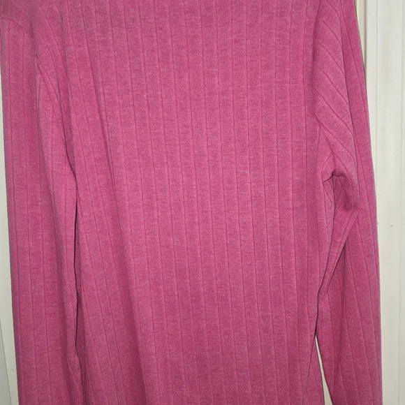 🌷 Staccato Vibrant Pink Ribbed Crew Neck Sweater - Picture 4 of 4